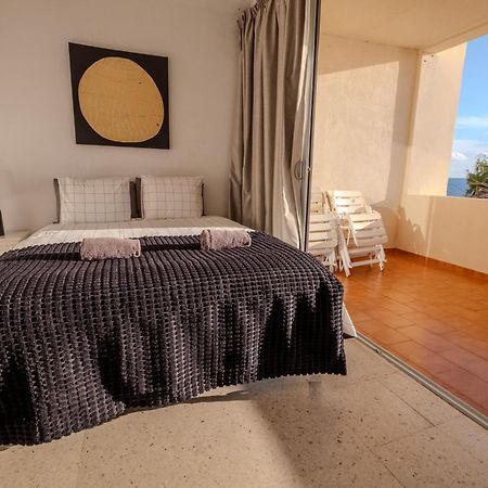Tenerife Lizards - Apartment In The First Line カジャオ・サルバヘ エクステリア 写真