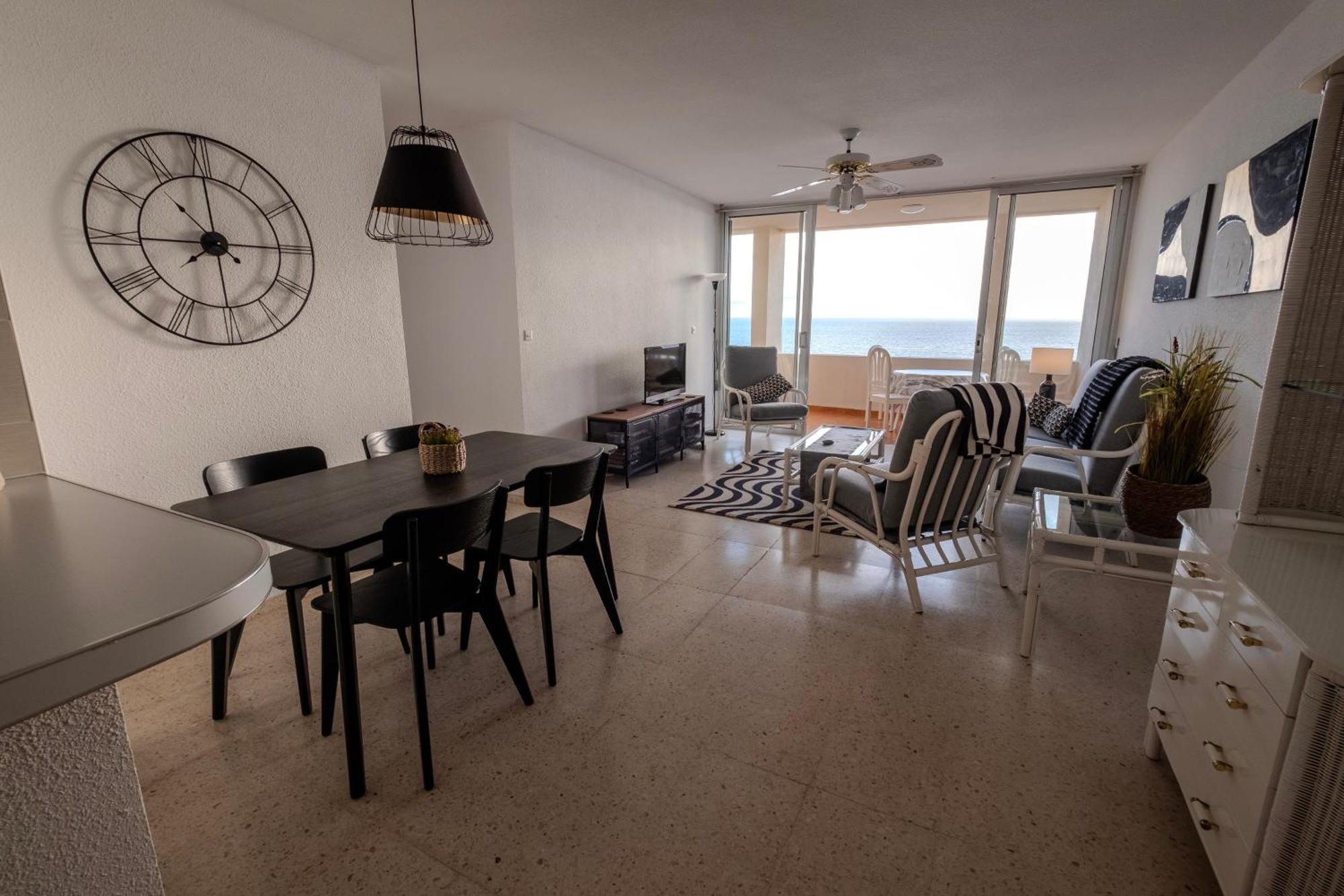 Tenerife Lizards - Apartment In The First Line カジャオ・サルバヘ エクステリア 写真